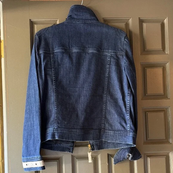 Women's Denim Jacket with Cream Details - Picture 3 of 3